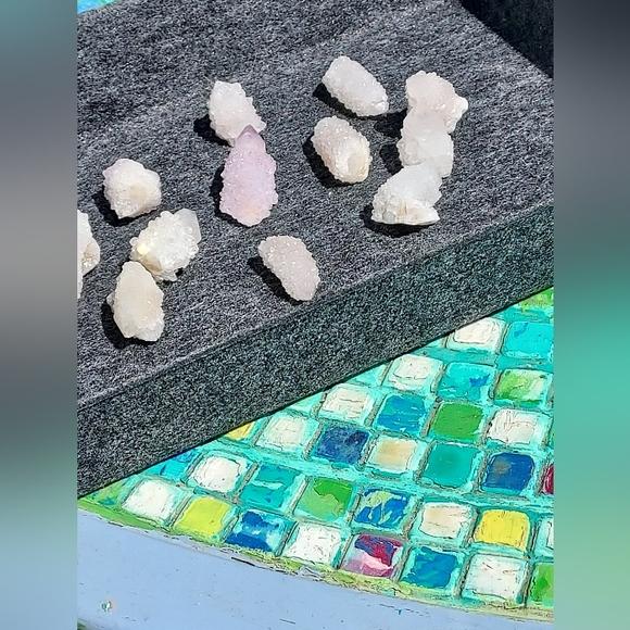 LOT! Spirit CrystalsyPineapple Quartz Crystals Purple Amethyst Quartz Crystals - Picture 5 of 16